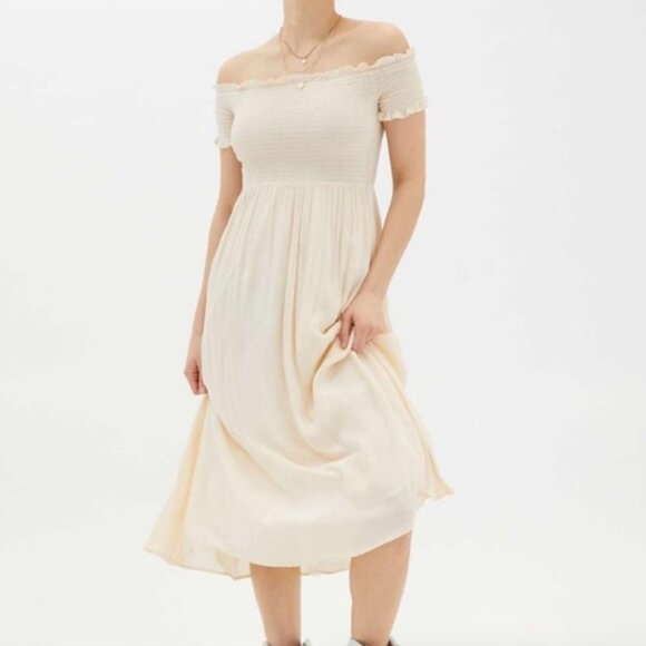 Urban Outfitters Amelia Off The Shoulder Neutral Smocked Midi Maxi Dress - Picture 2 of 15
